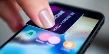 Contactless card usage expands in digital wallets